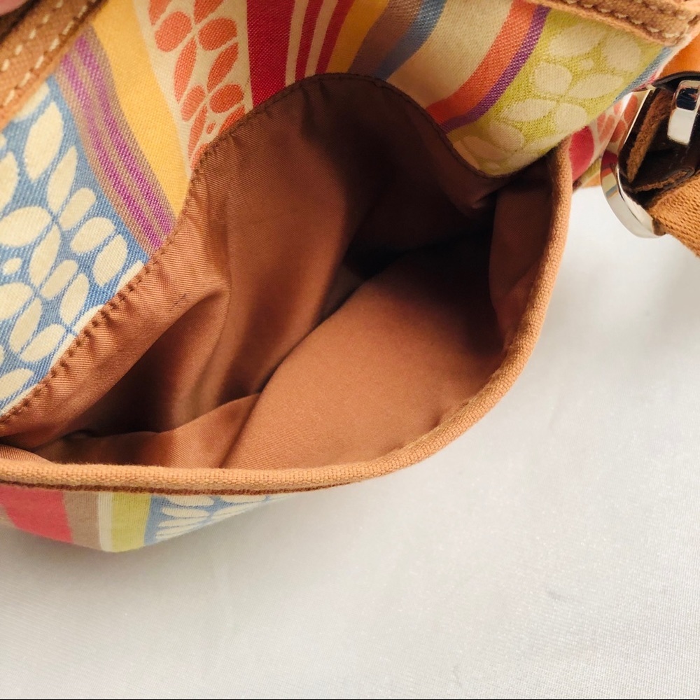 Fossil multicolor leather and canvas crossbody bag - image 4
